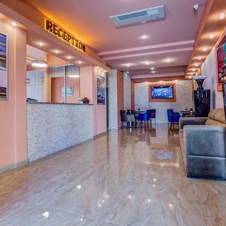 Adriatik Lux Apartments Budva Exterior foto